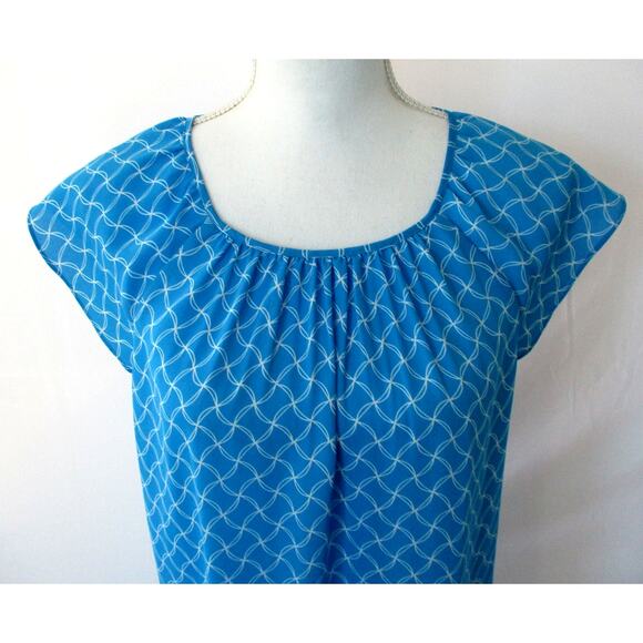 Banana Republic Women's Blue Cap Sleeve Open Back Lightweight Shirt Size 8 - Picture 2 of 10